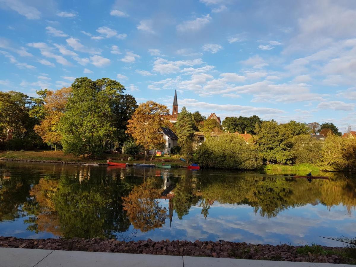 Tipp - Halle Idyllisch Am Fluss Krollwitz Luaran gambar